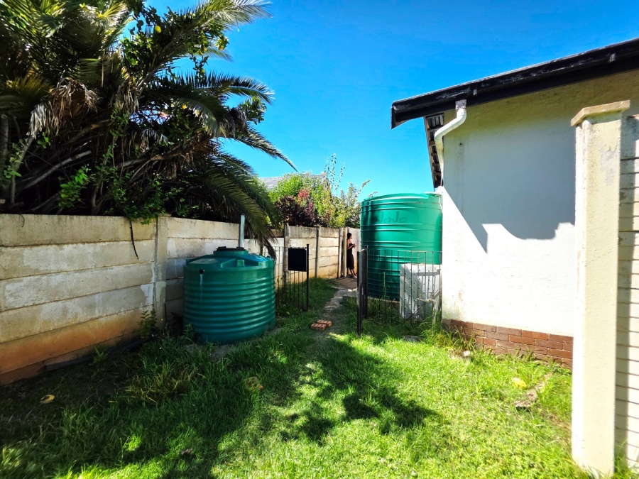 11 Bedroom Property for Sale in Universitas Free State